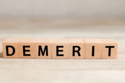 マウスピース矯正について知っておきたいデメリット3つ